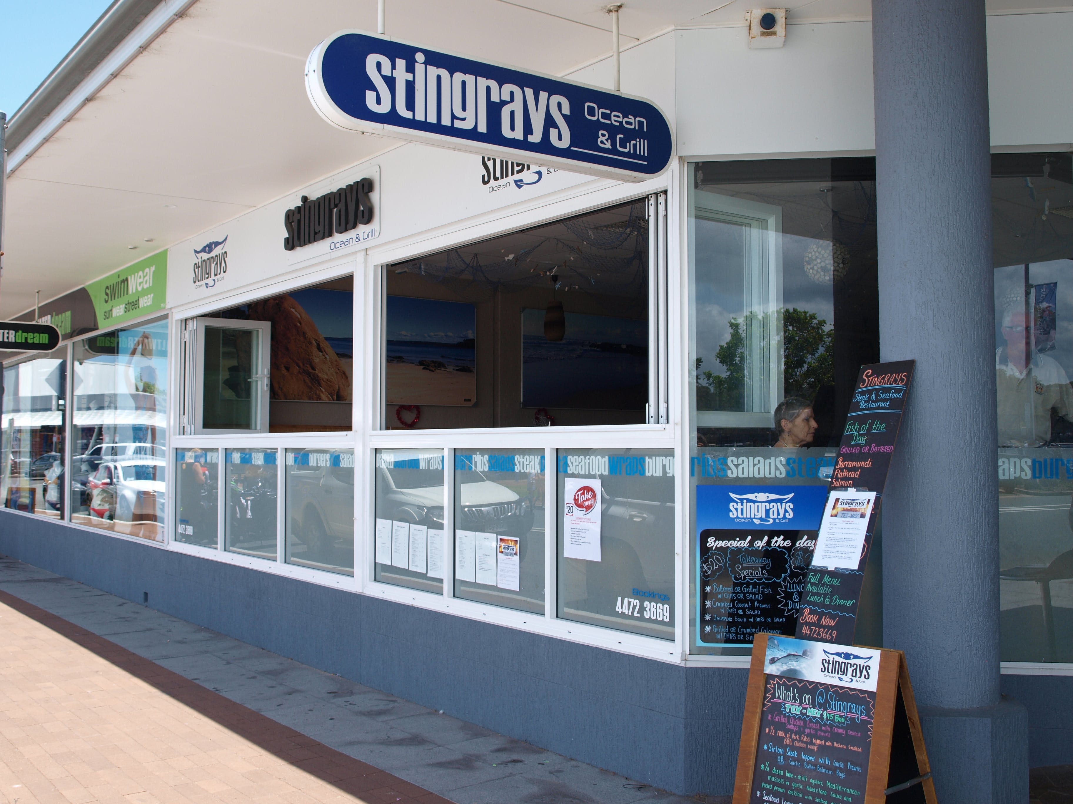Stingrays Ocean and Grill - Accommodation Port Macquarie